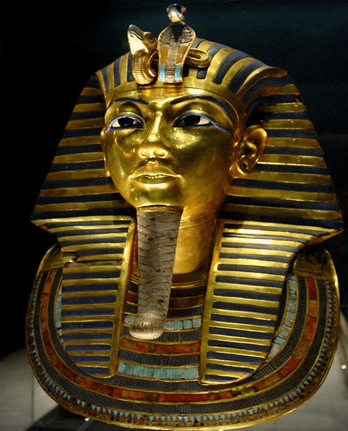 Funerary Mask dari Raja Tutankhamun (courtesy: wikipedia)